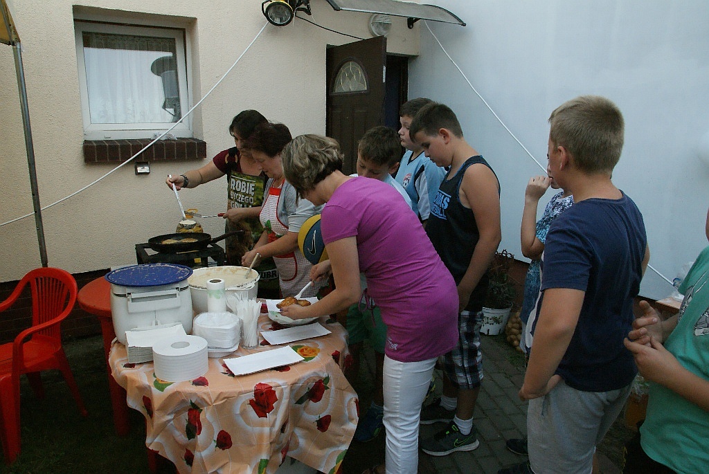 W Szczytnikach Małych mieszkańcy bawili się na święcie ziemniaka