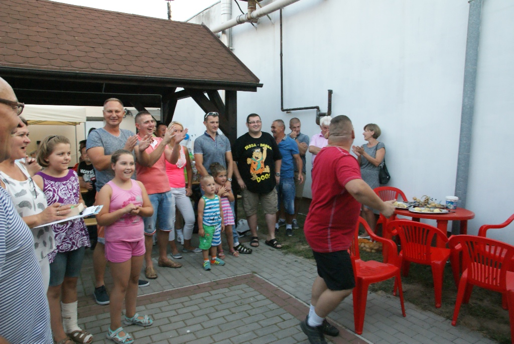 W Szczytnikach Małych mieszkańcy bawili się na święcie ziemniaka