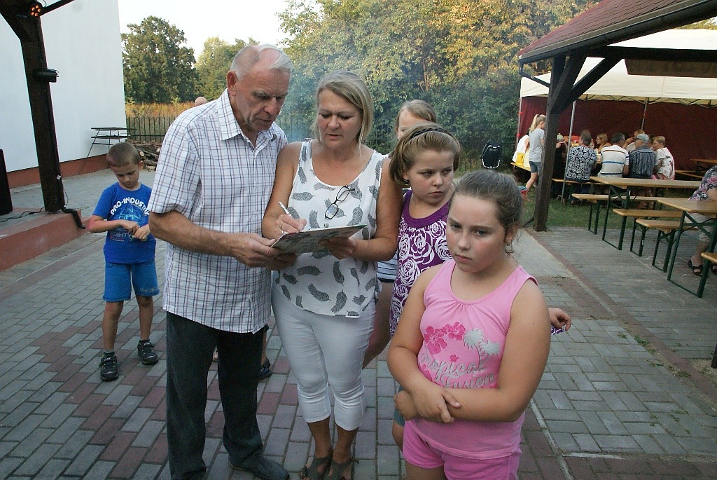 W Szczytnikach Małych mieszkańcy bawili się na święcie ziemniaka