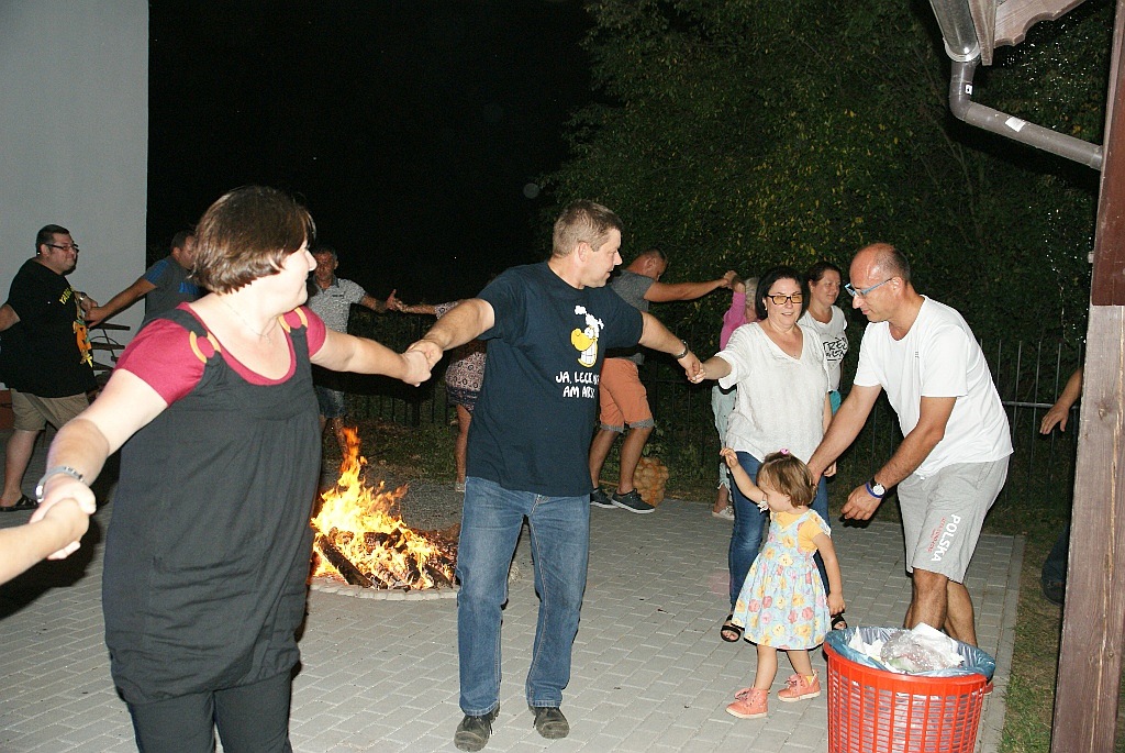 W Szczytnikach Małych mieszkańcy bawili się na święcie ziemniaka