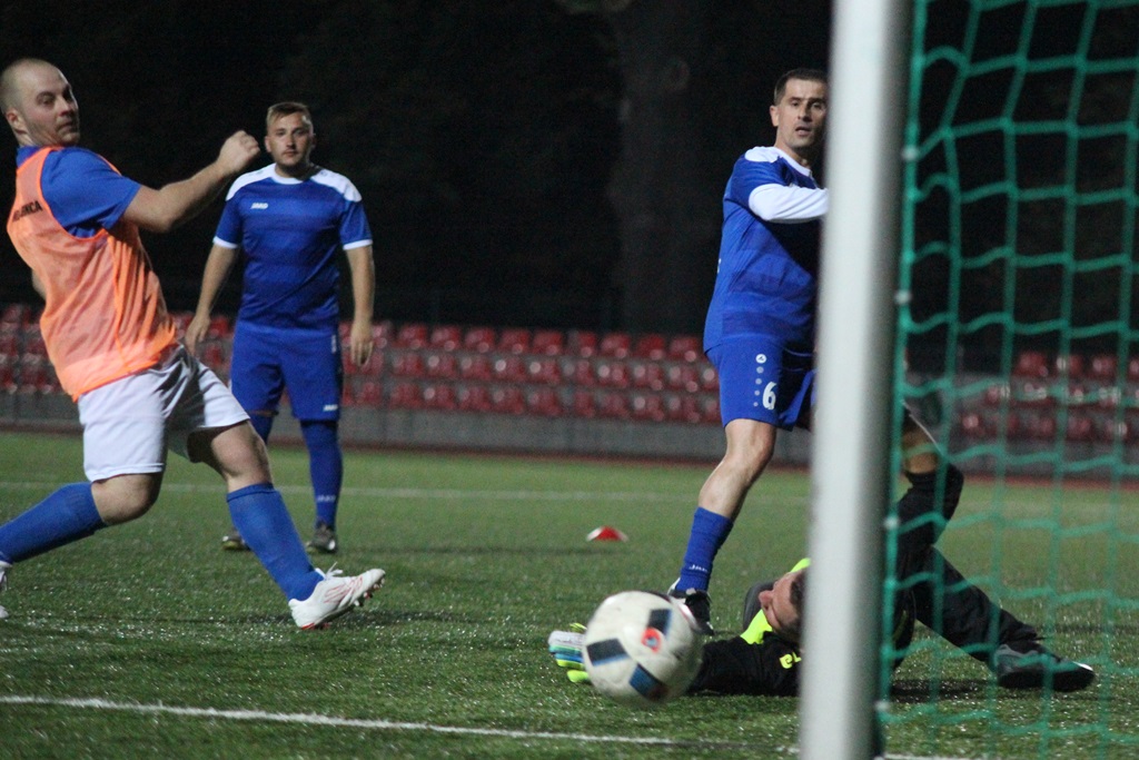 Liga Biznesu Miedzi Legnica: Faurecia wysoko wygrała z Lidlem