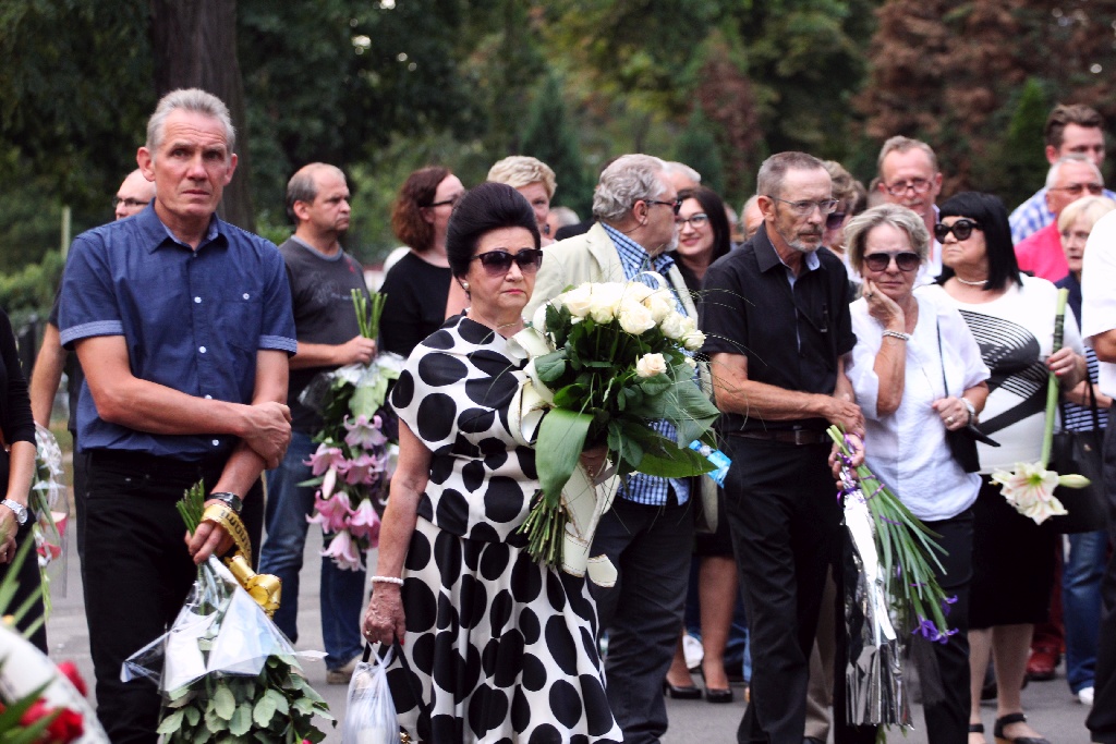 Na cmentarzu przy Wrocławskiej pochowano Krzysztofa Raczkowiaka
