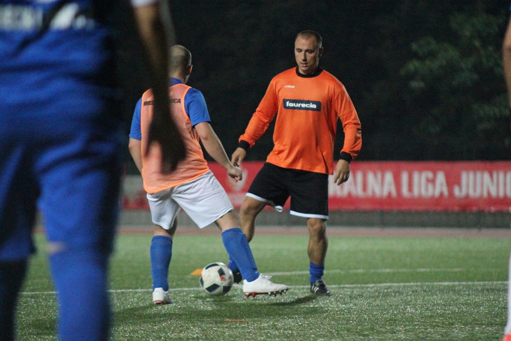 Liga Biznesu Miedzi Legnica: Faurecia wysoko wygrała z Lidlem