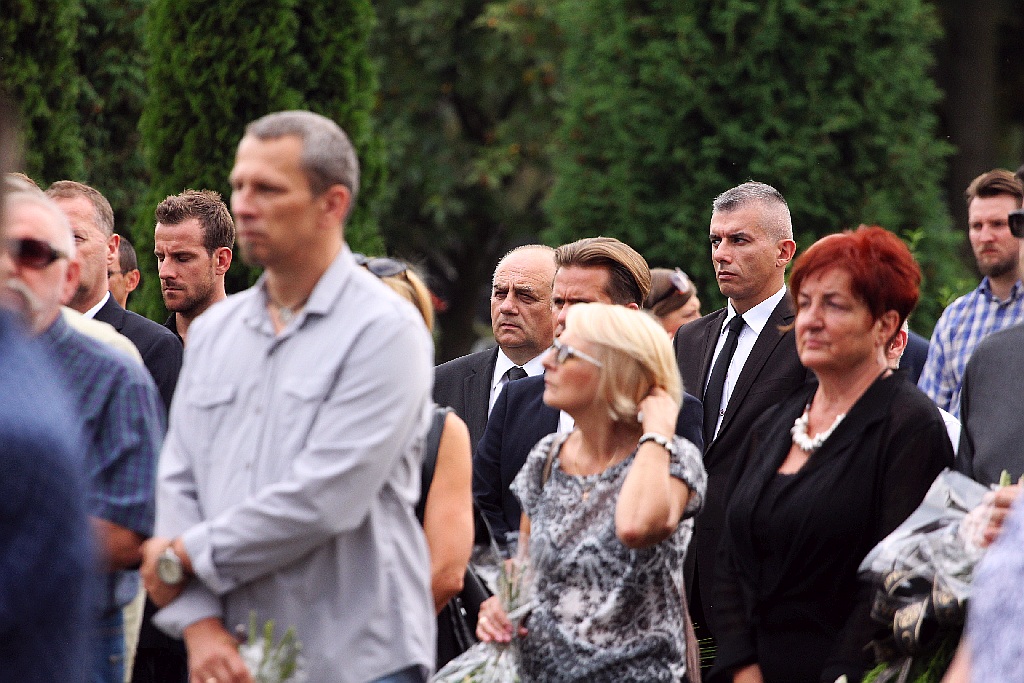 Na cmentarzu przy Wrocławskiej pochowano Krzysztofa Raczkowiaka