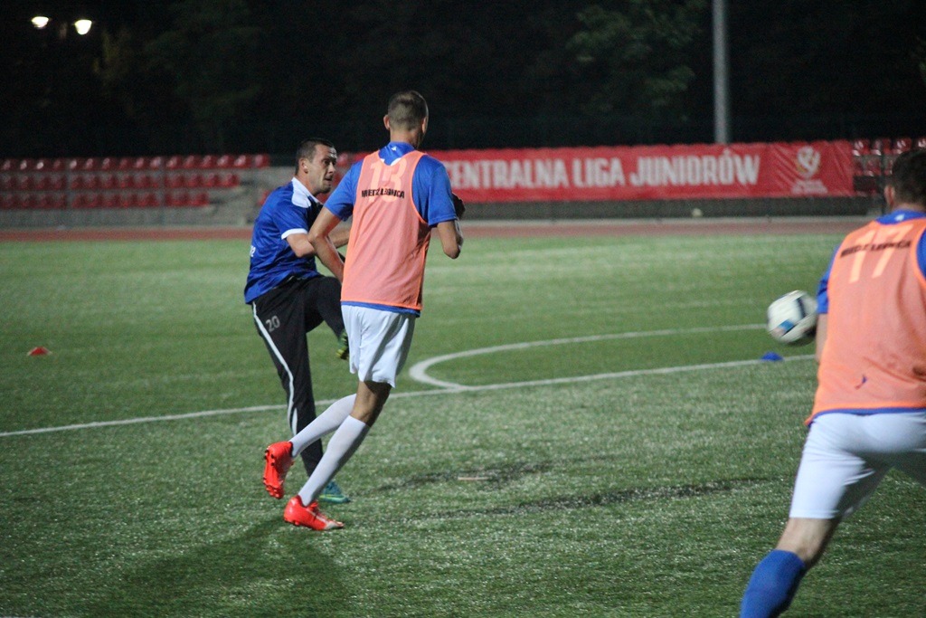 Liga Biznesu Miedzi Legnica: Faurecia wysoko wygrała z Lidlem