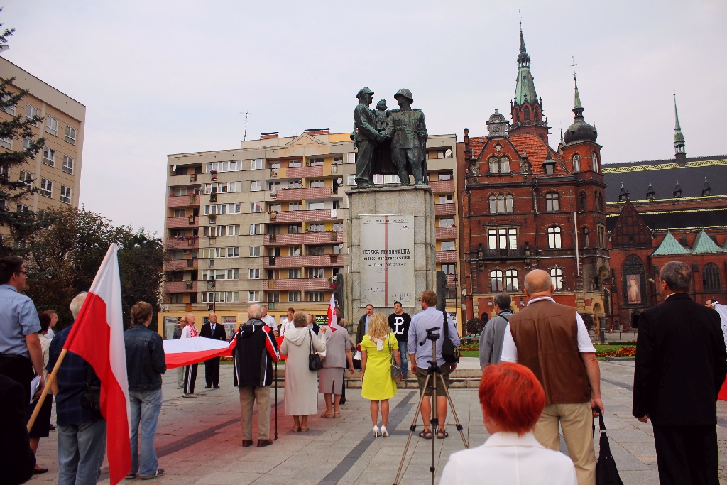 Happeningiem uczcili 77. rocznicę agresji ZSRR na Polskę