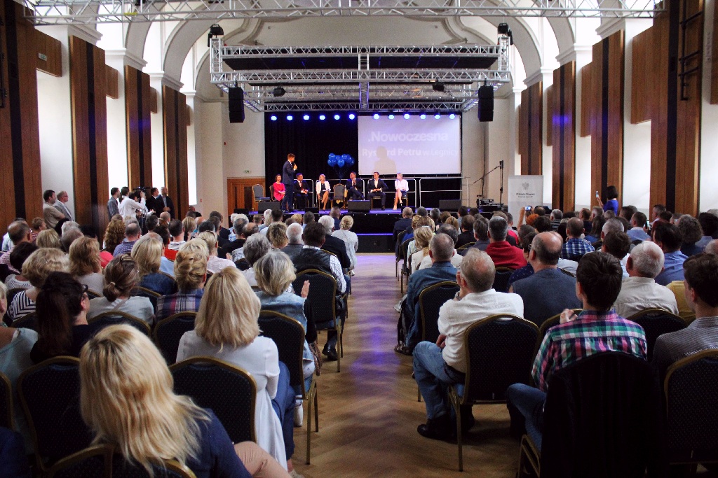 Przewodniczący Nowoczesnej Ryszard Petru odwiedził Legnicę