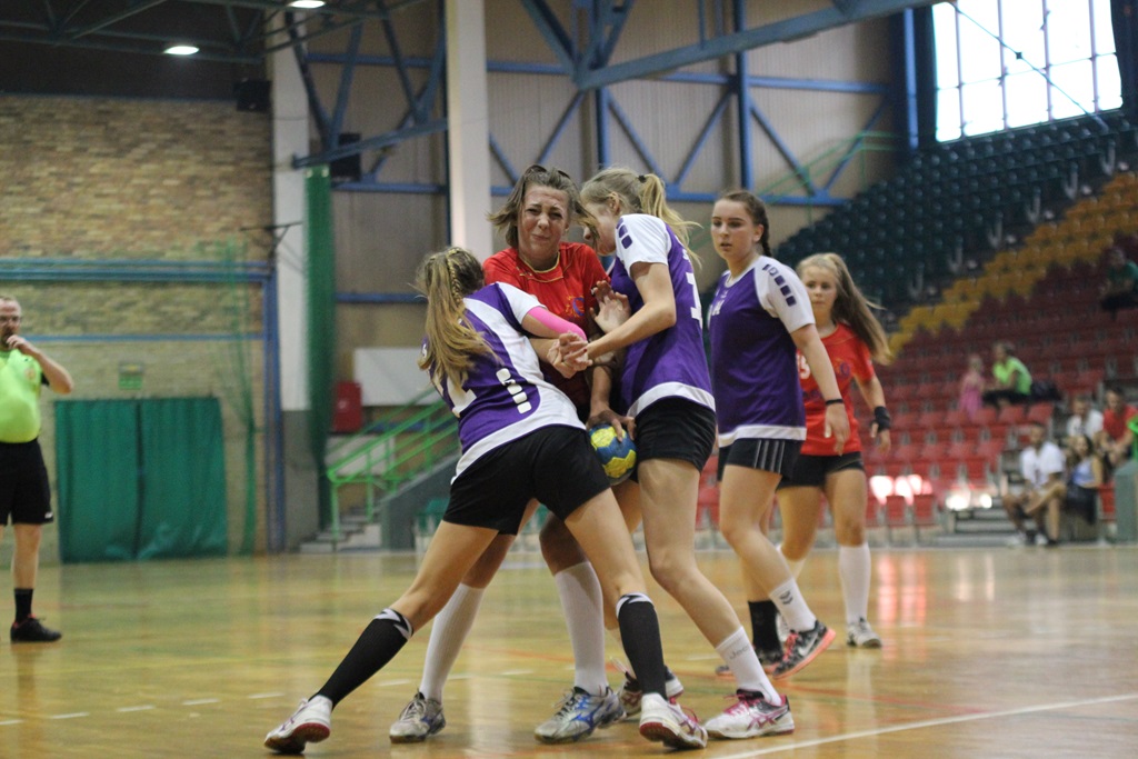 W sześciu legnickich halach trwa rywalizacja w Lion Cup 2016.Cz2