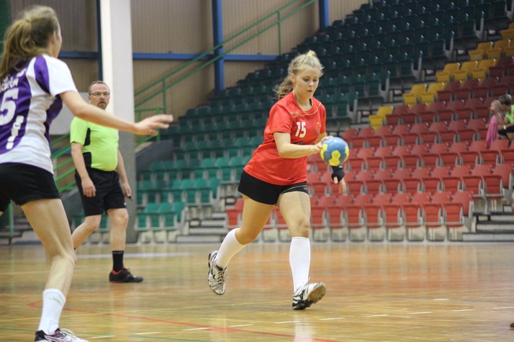 W sześciu legnickich halach trwa rywalizacja w Lion Cup 2016.Cz2