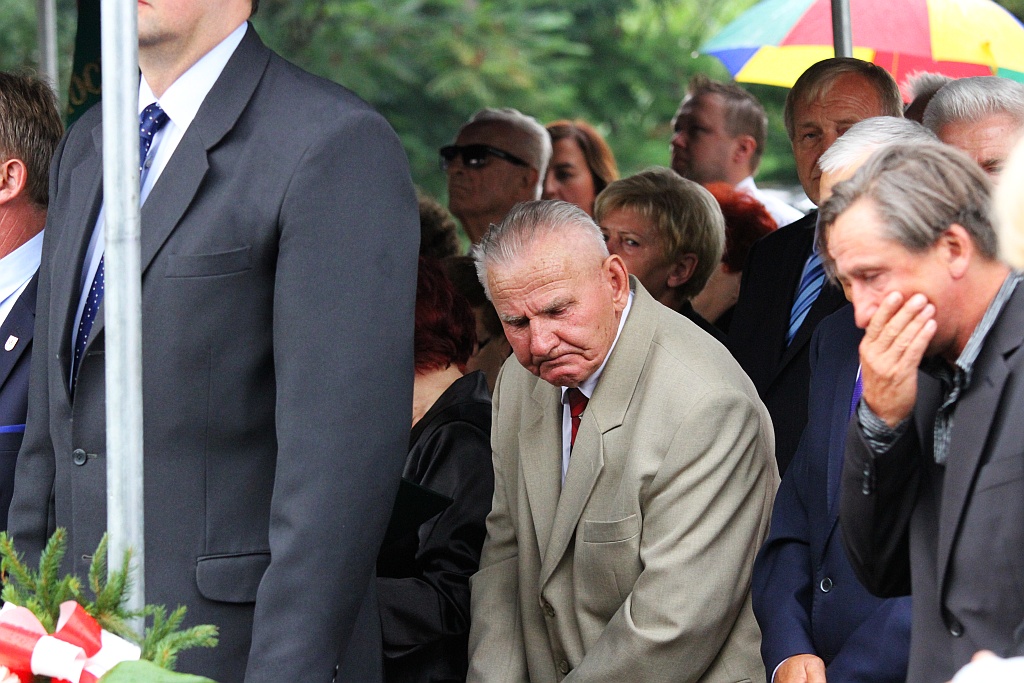 Odsłonili tablicę pomordowanym i zmarłym na 
