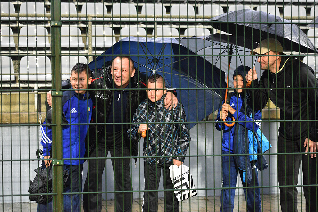 Dobre widowisko w deszczu. Miedź na remis z GKS Katowice