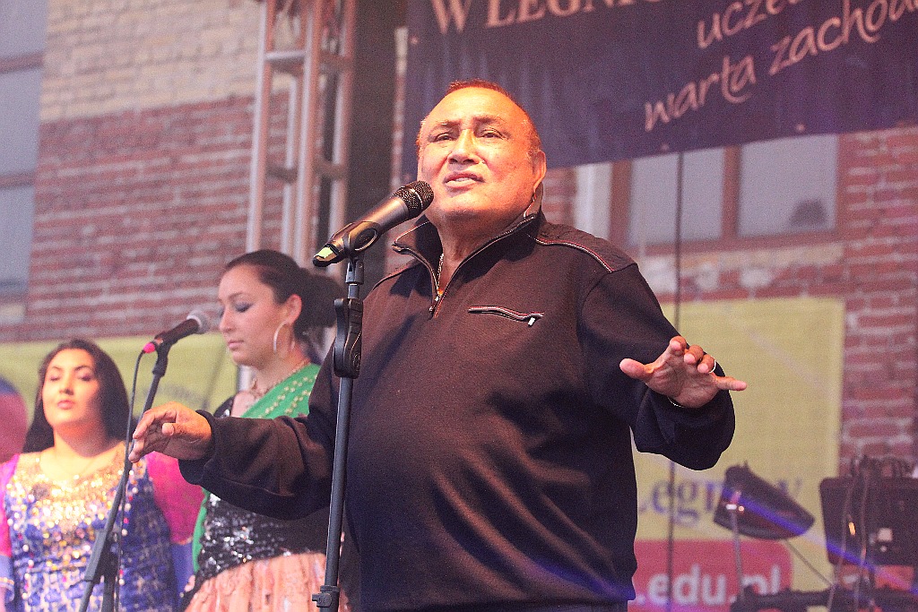 Wielki rodzinny festyn  na Piekarach z Don Vasylem
