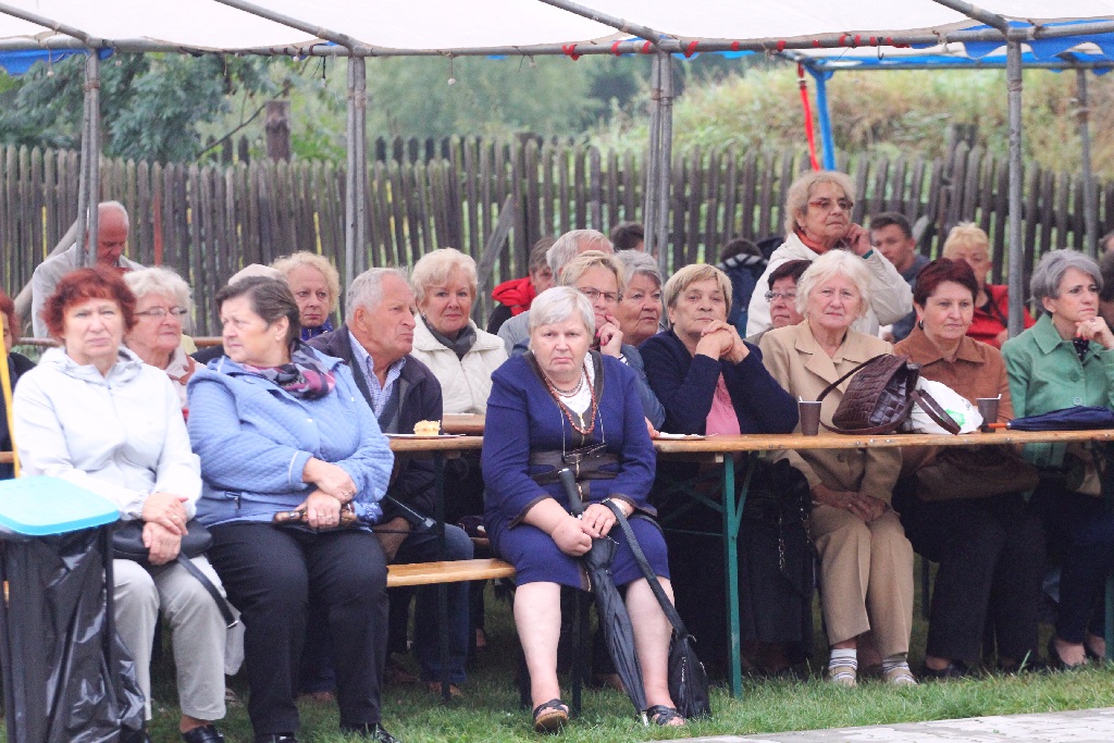 Wielki rodzinny festyn  na Piekarach z Don Vasylem
