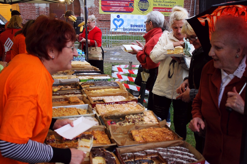 Wielki rodzinny festyn  na Piekarach z Don Vasylem
