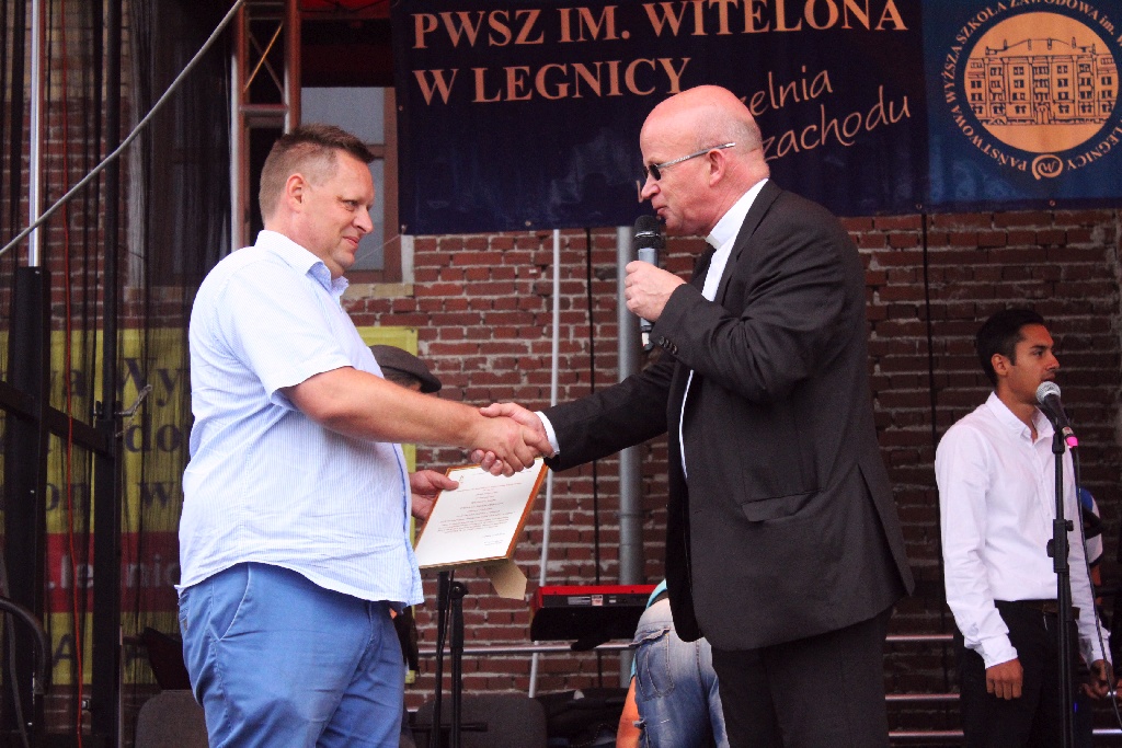 Wielki rodzinny festyn  na Piekarach z Don Vasylem
