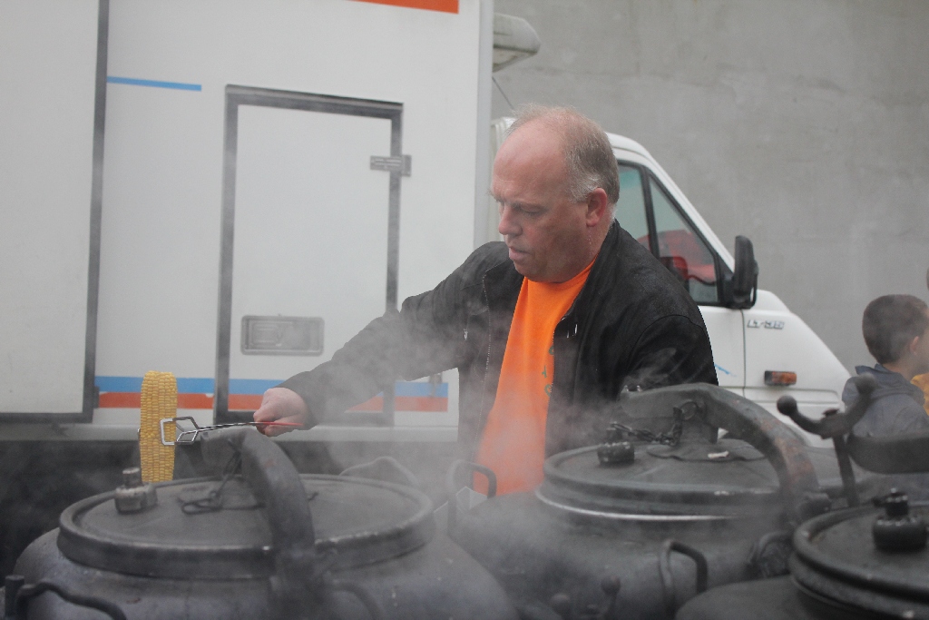 Wielki rodzinny festyn  na Piekarach z Don Vasylem
