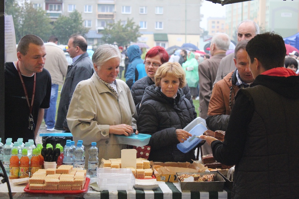 Wielki rodzinny festyn  na Piekarach z Don Vasylem
