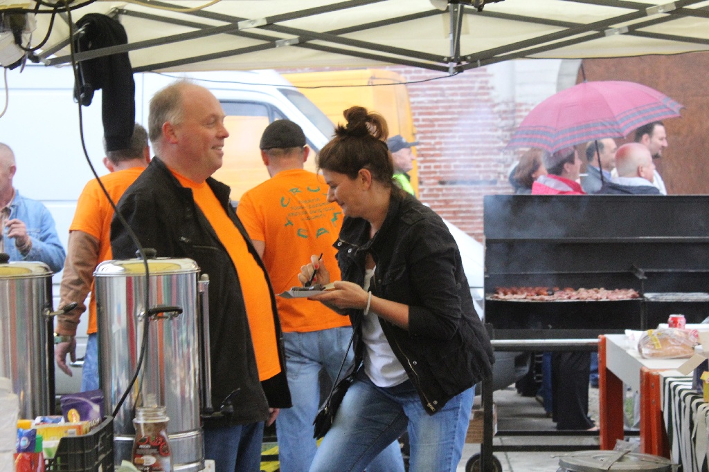 Wielki rodzinny festyn  na Piekarach z Don Vasylem
