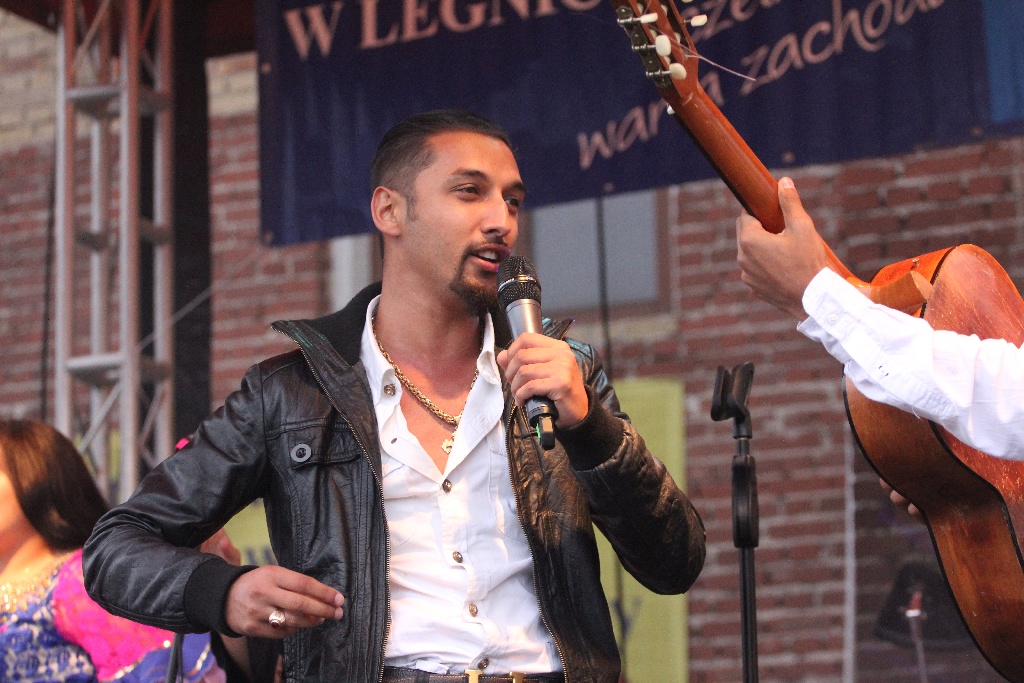 Wielki rodzinny festyn  na Piekarach z Don Vasylem
