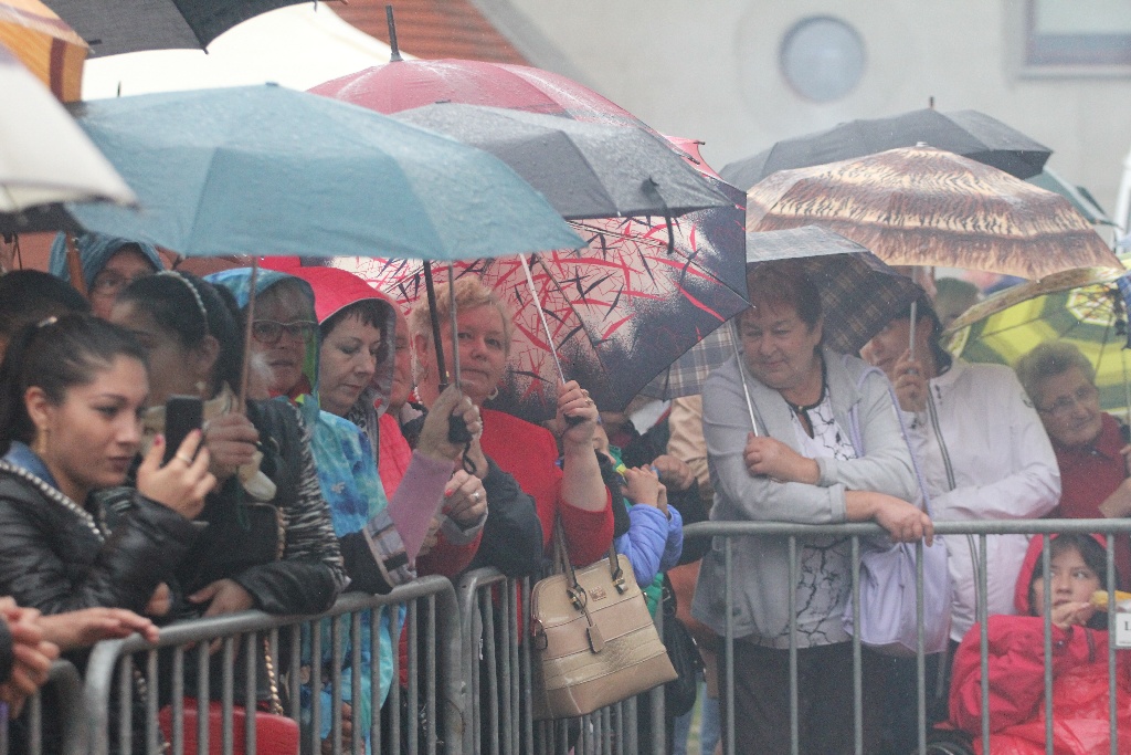 Wielki rodzinny festyn  na Piekarach z Don Vasylem
