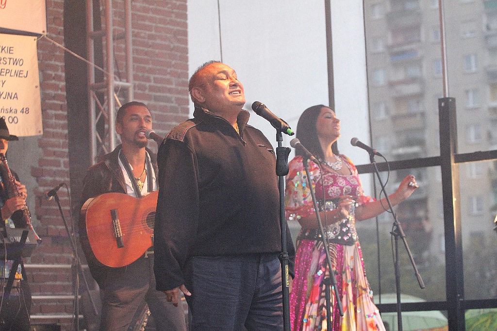 Wielki rodzinny festyn  na Piekarach z Don Vasylem
