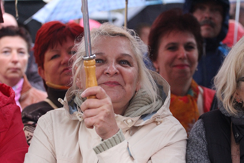 Wielki rodzinny festyn  na Piekarach z Don Vasylem
