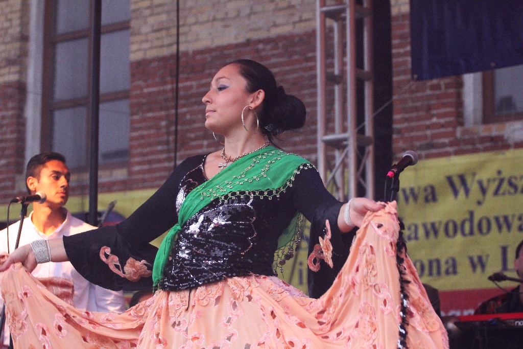 Wielki rodzinny festyn  na Piekarach z Don Vasylem
