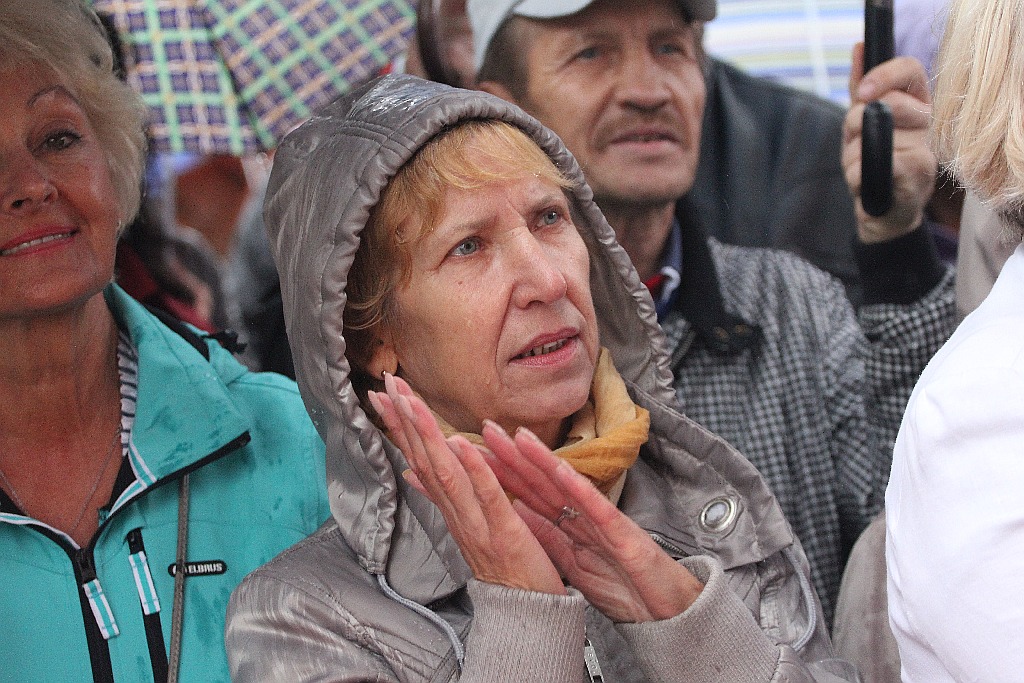 Wielki rodzinny festyn  na Piekarach z Don Vasylem
