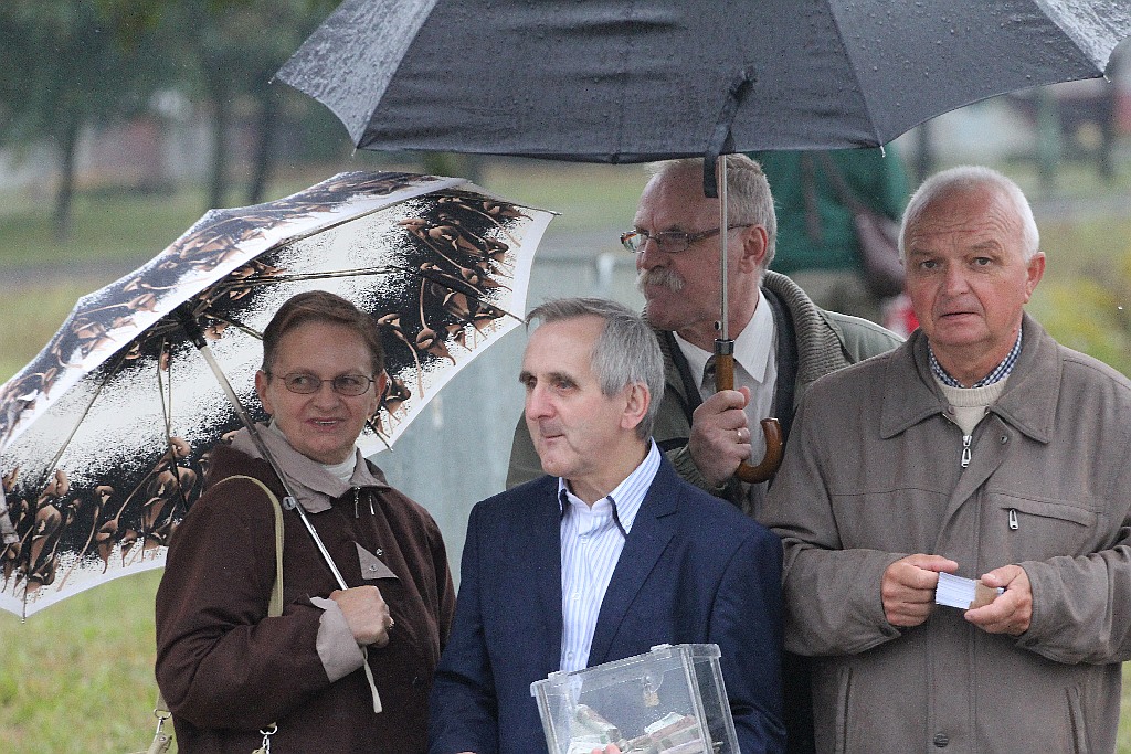 Wielki rodzinny festyn  na Piekarach z Don Vasylem
