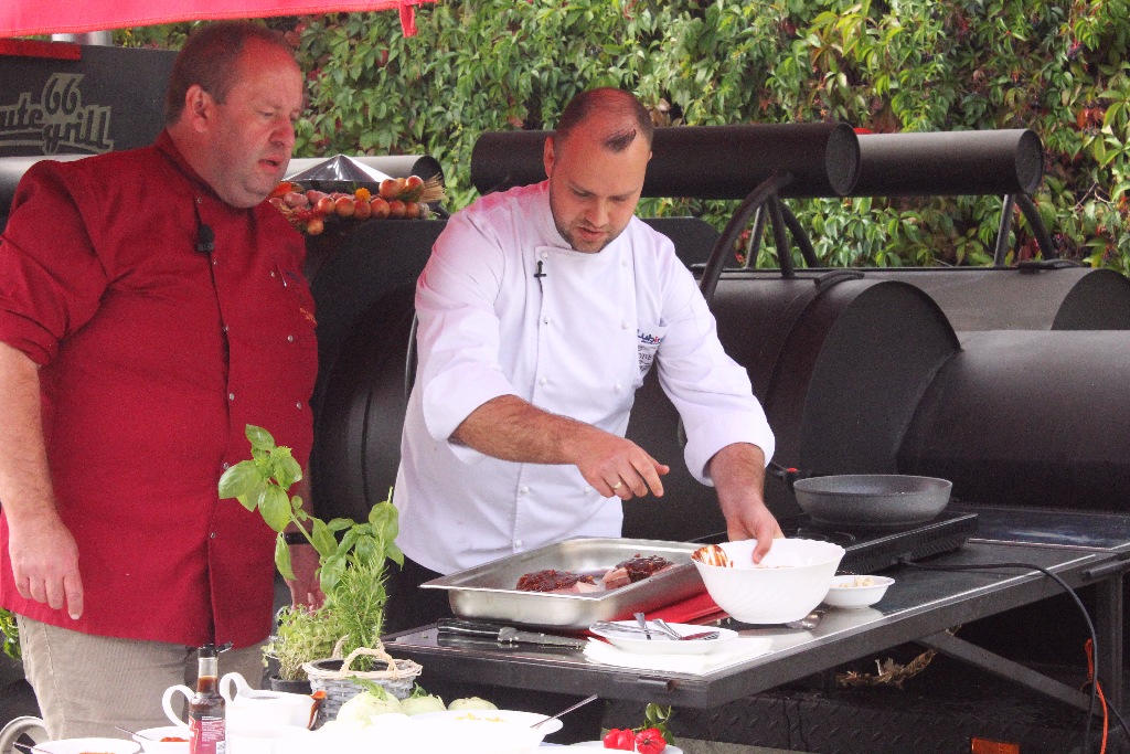 Restauracja „Oberża” zaprasza na jesienne potrawy z grilla