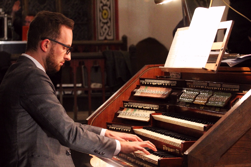 Legnickie Conversatorium Organowe: 