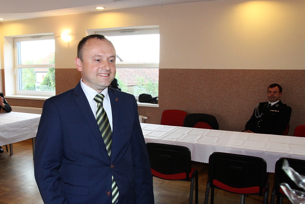 Ochotnicza Straż Pożarna w Rzeszotarach otrzymała nowy sprzęt