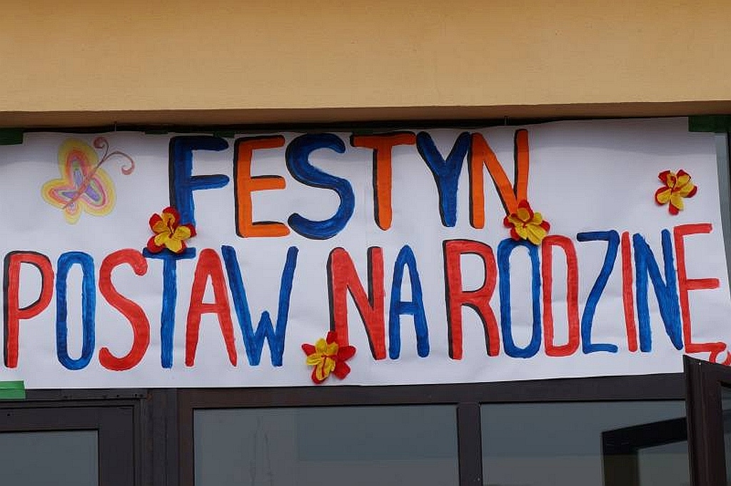 W „dwudziestce” odbył się festyn „Postaw na rodzinę”