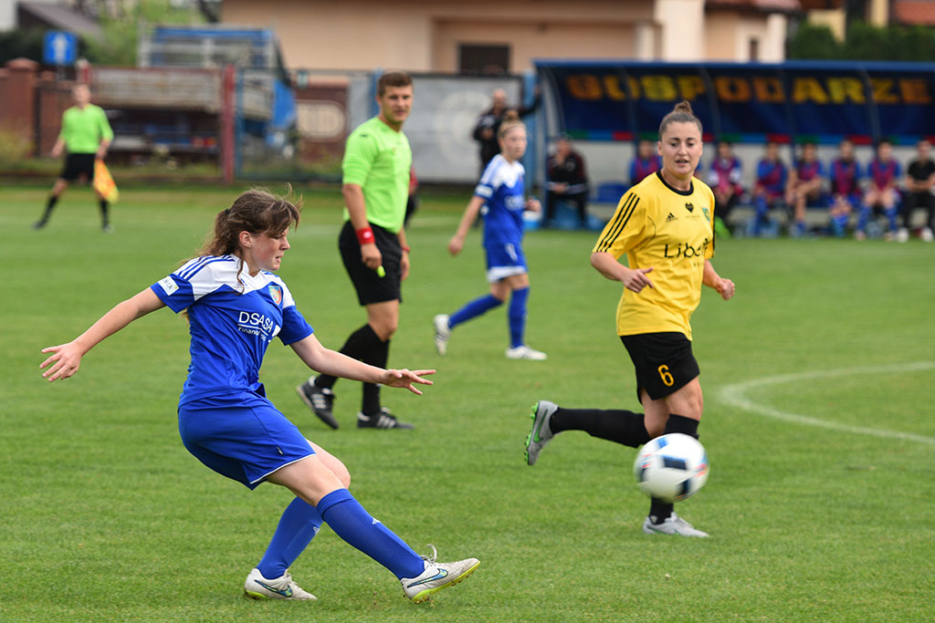 Piłkarki Miedzi Legnica przegrały z GKS Katowice