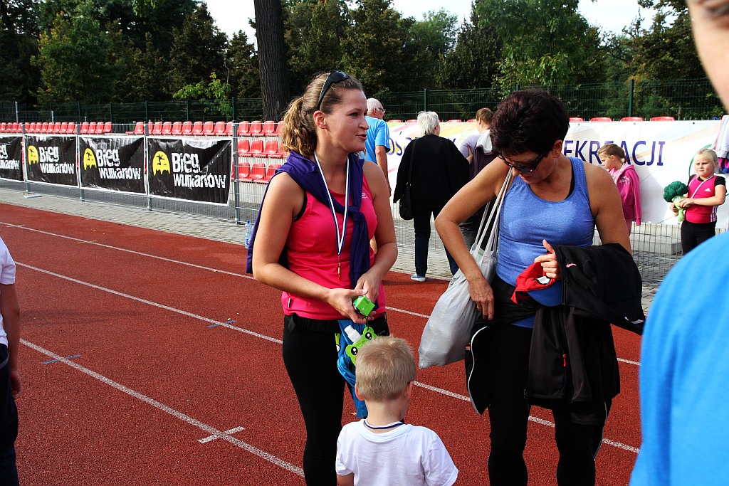 Ponad 400 biegaczy wystartowało w Legnickim Półmaratonie (1)