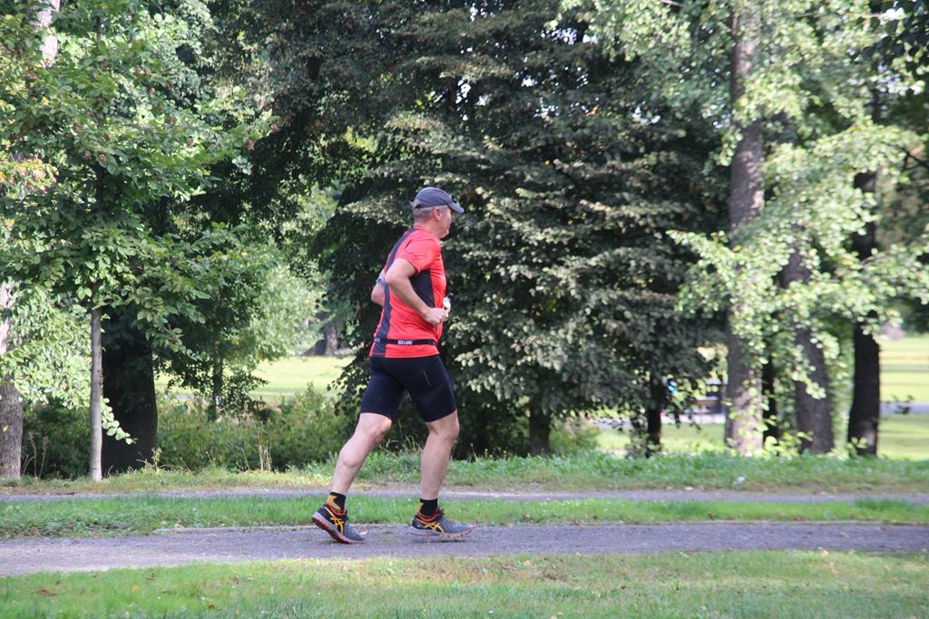 Na trasie Legnickiego Półmaratonu rywalizowano o miejsca (5)