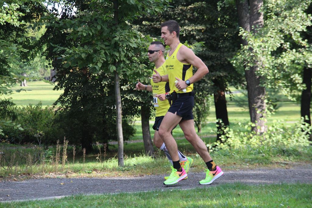 Na trasie Legnickiego Półmaratonu rywalizowano o miejsca (5)