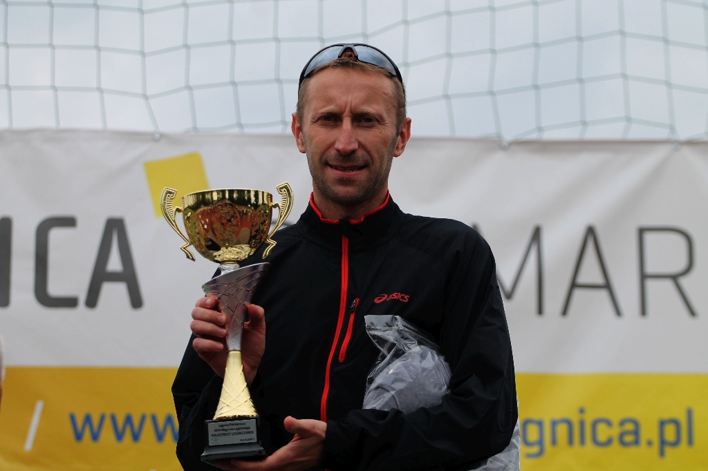 Wręczenie nagród dla biegaczy Legnickiego Półmaratonu (4)