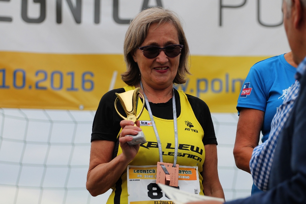 Wręczenie nagród dla biegaczy Legnickiego Półmaratonu (4)