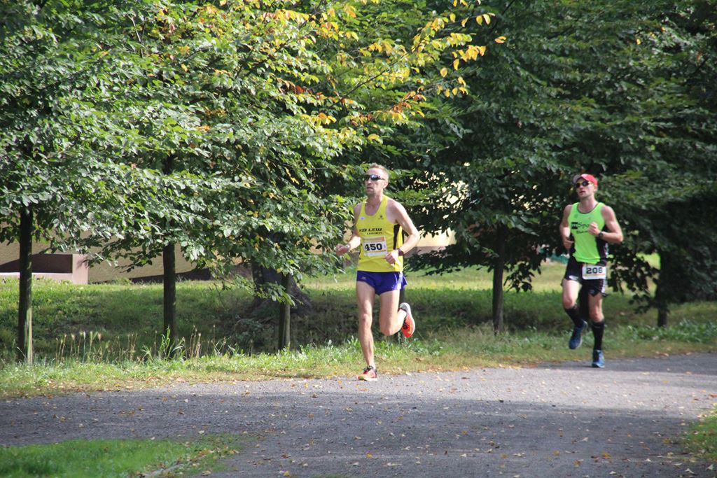 Na trasie Legnickiego Półmaratonu rywalizowano o miejsca (5)