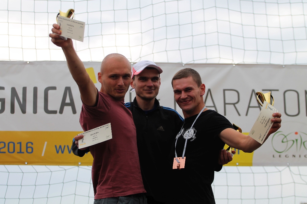 Wręczenie nagród dla biegaczy Legnickiego Półmaratonu (4)