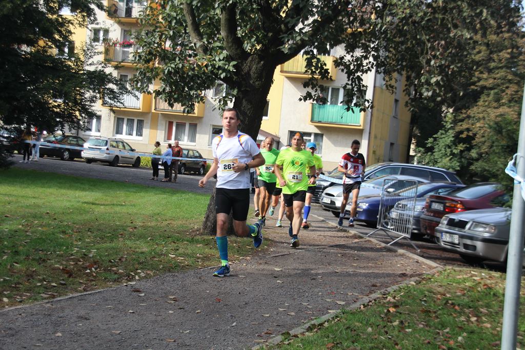 Na trasie Legnickiego Półmaratonu rywalizowano o miejsca (5)