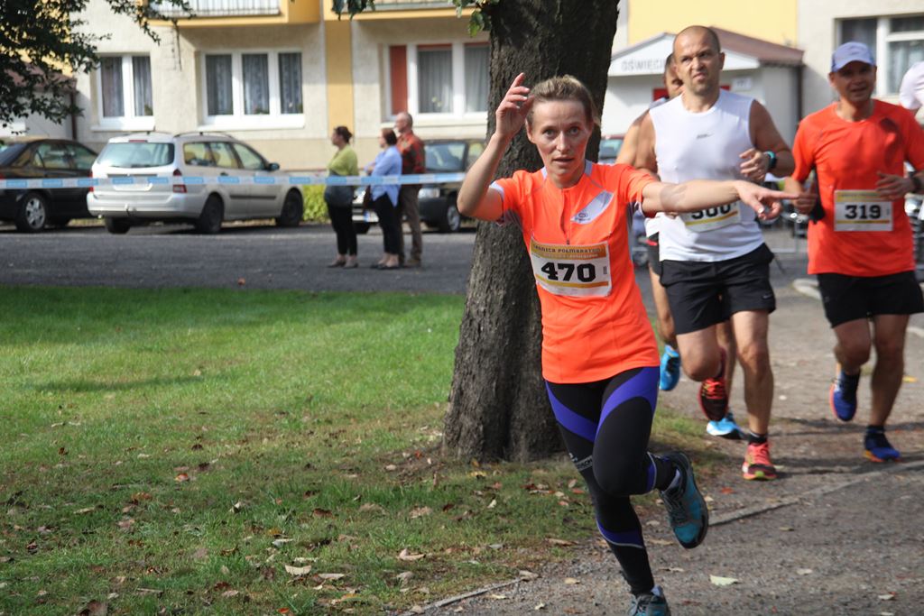 Na trasie Legnickiego Półmaratonu rywalizowano o miejsca (5)
