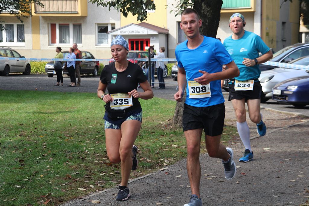Na trasie Legnickiego Półmaratonu rywalizowano o miejsca (5)