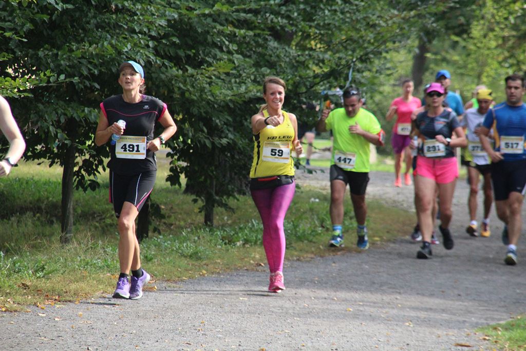 Na trasie Legnickiego Półmaratonu rywalizowano o miejsca (5)