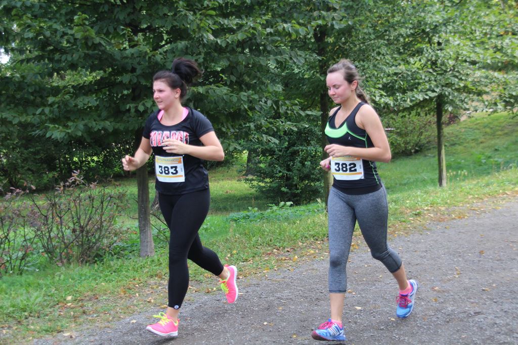 Na trasie Legnickiego Półmaratonu rywalizowano o miejsca (5)