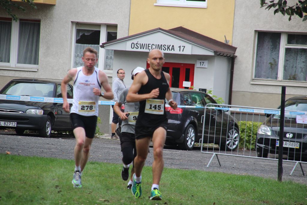 Na trasie Legnickiego Półmaratonu rywalizowano o miejsca (5)