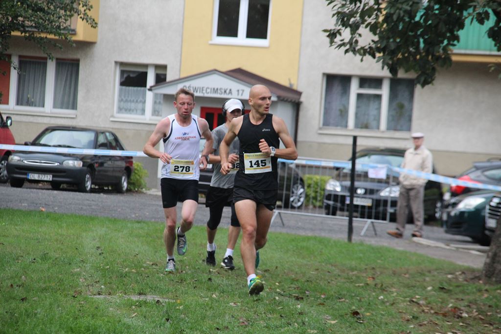 Na trasie Legnickiego Półmaratonu rywalizowano o miejsca (5)