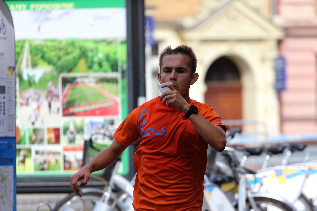Viktor Nagirnjak z Ukrainy zwycięzca Legnickiego Półmaratonu (2)