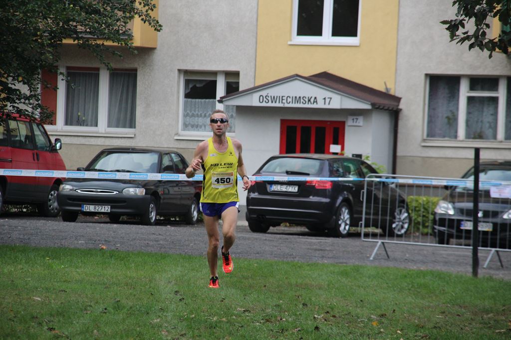 Na trasie Legnickiego Półmaratonu rywalizowano o miejsca (5)